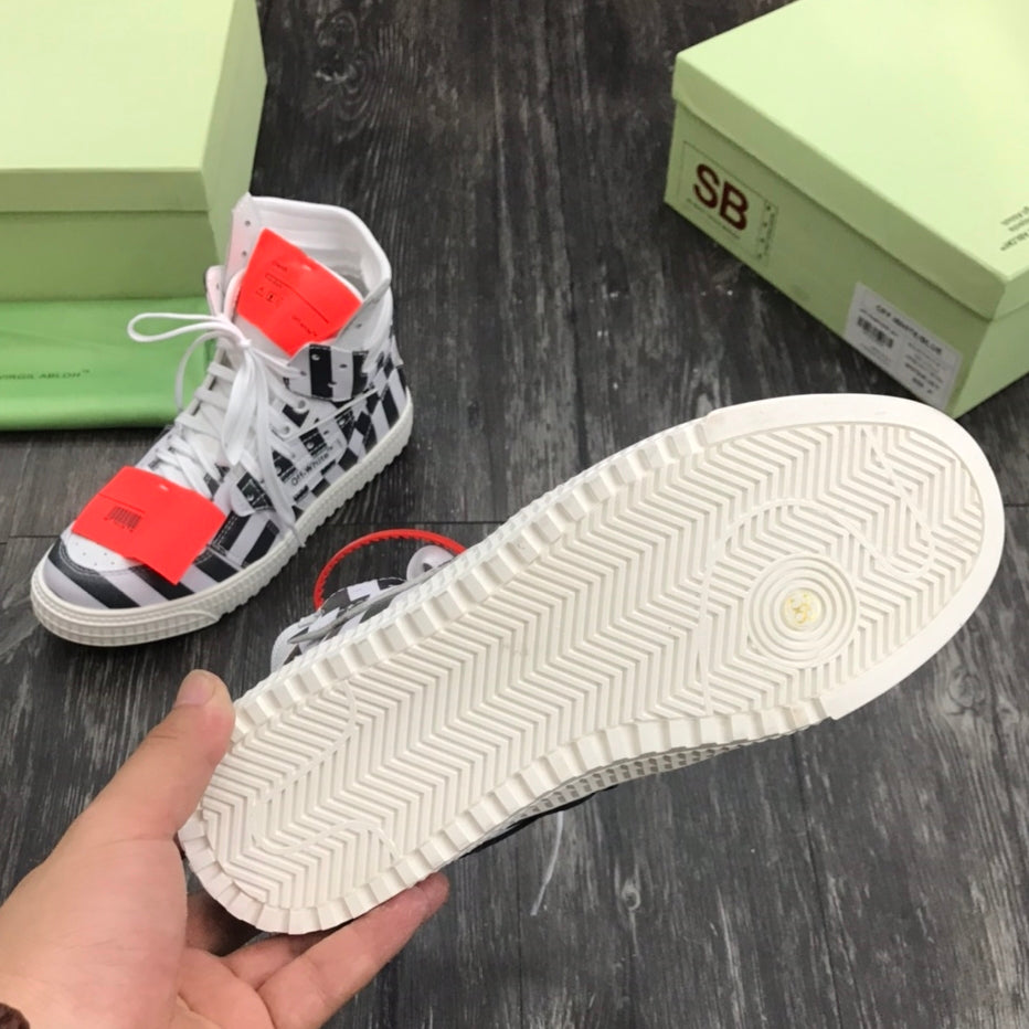 OFF-Whlte Arrow Logo Leather Sneakers #43