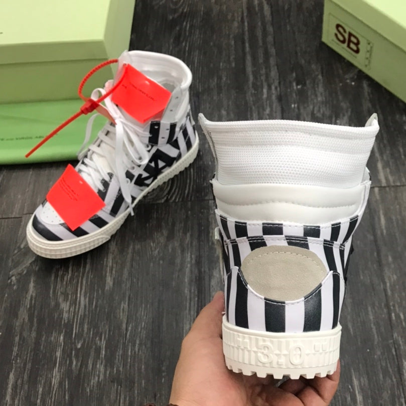 OFF-Whlte Arrow Logo Leather Sneakers #43